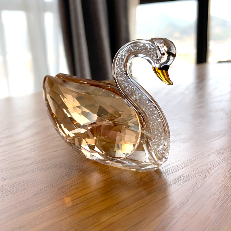 3 Colors Bigger Swan Crystal G - огляд і ціна Paper Weight Crystal